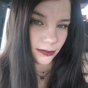 Meet your Posher, Kathryn